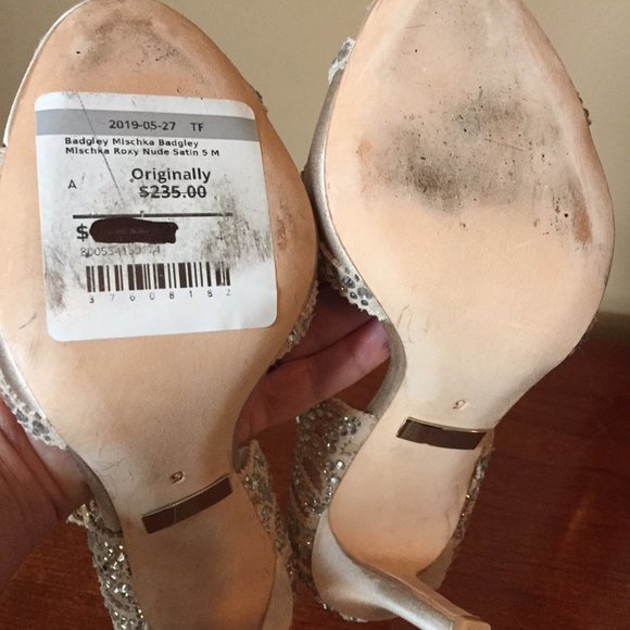 Nude Badgley Mischka Roxy Embellished Pumps Heels - Picture 8 of 8